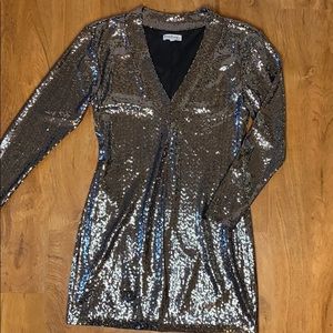 Xtraordinary Long Sleeve Shiny Dress